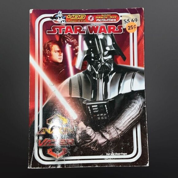 2010 Star Wars 400 Page Book to Color: Anakin to Vader NOT COLORED IN - Picture 1 of 7